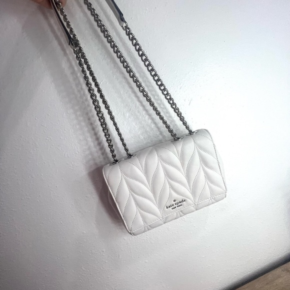 White handbag/crossbody - Picture 2 of 3